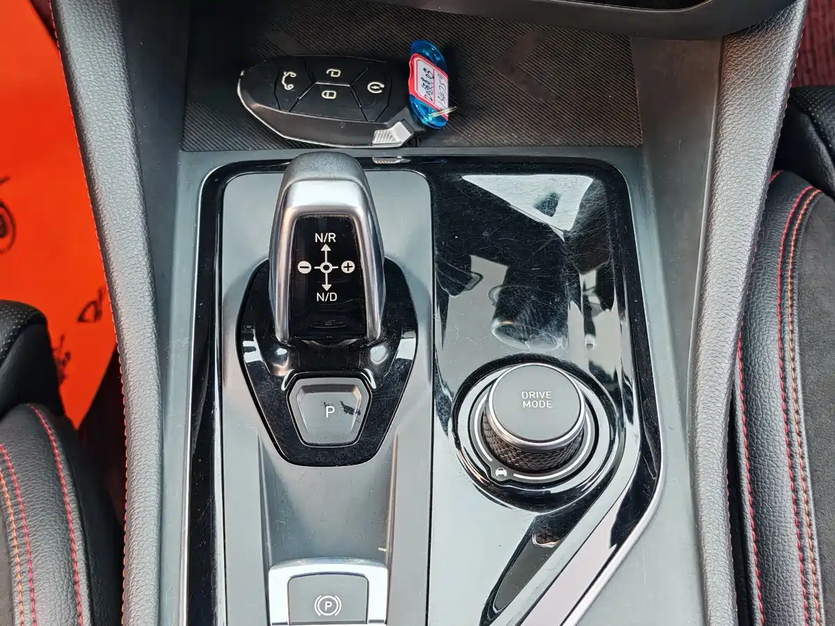 Lynk & Co 03 2018 1.5TD DCT Power Pro Version China V фото 13