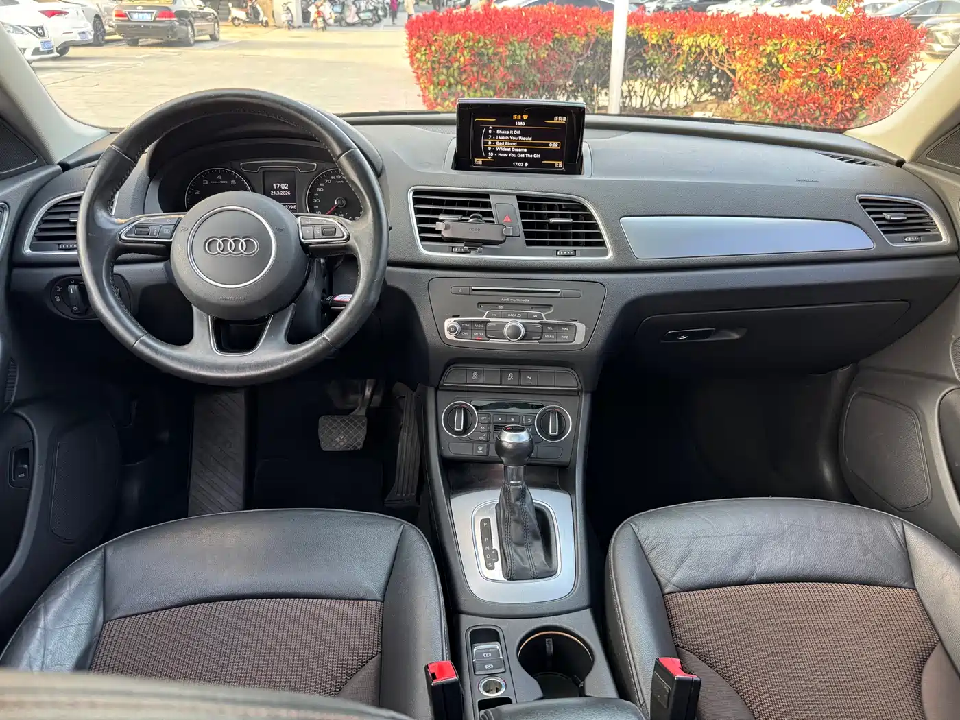 Audi Q3 2017 30 TFSI Fashion фото 14