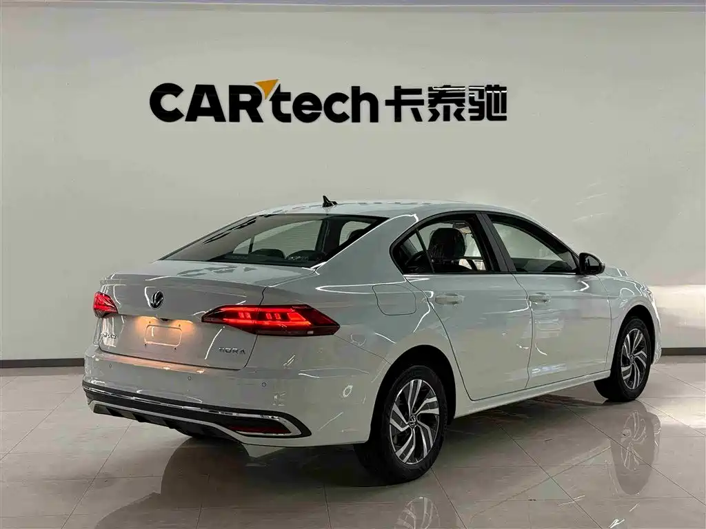 Volkswagen Bora 2026 200TSI DSG Navigation Edition фото 15