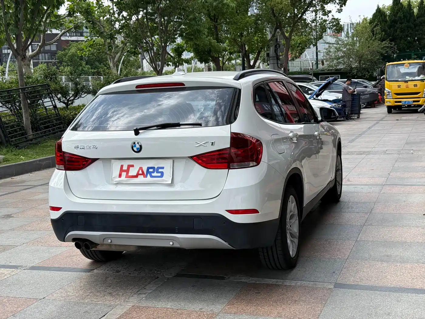 BMW X1 2014 sDrive18i Leading Edition фото 22