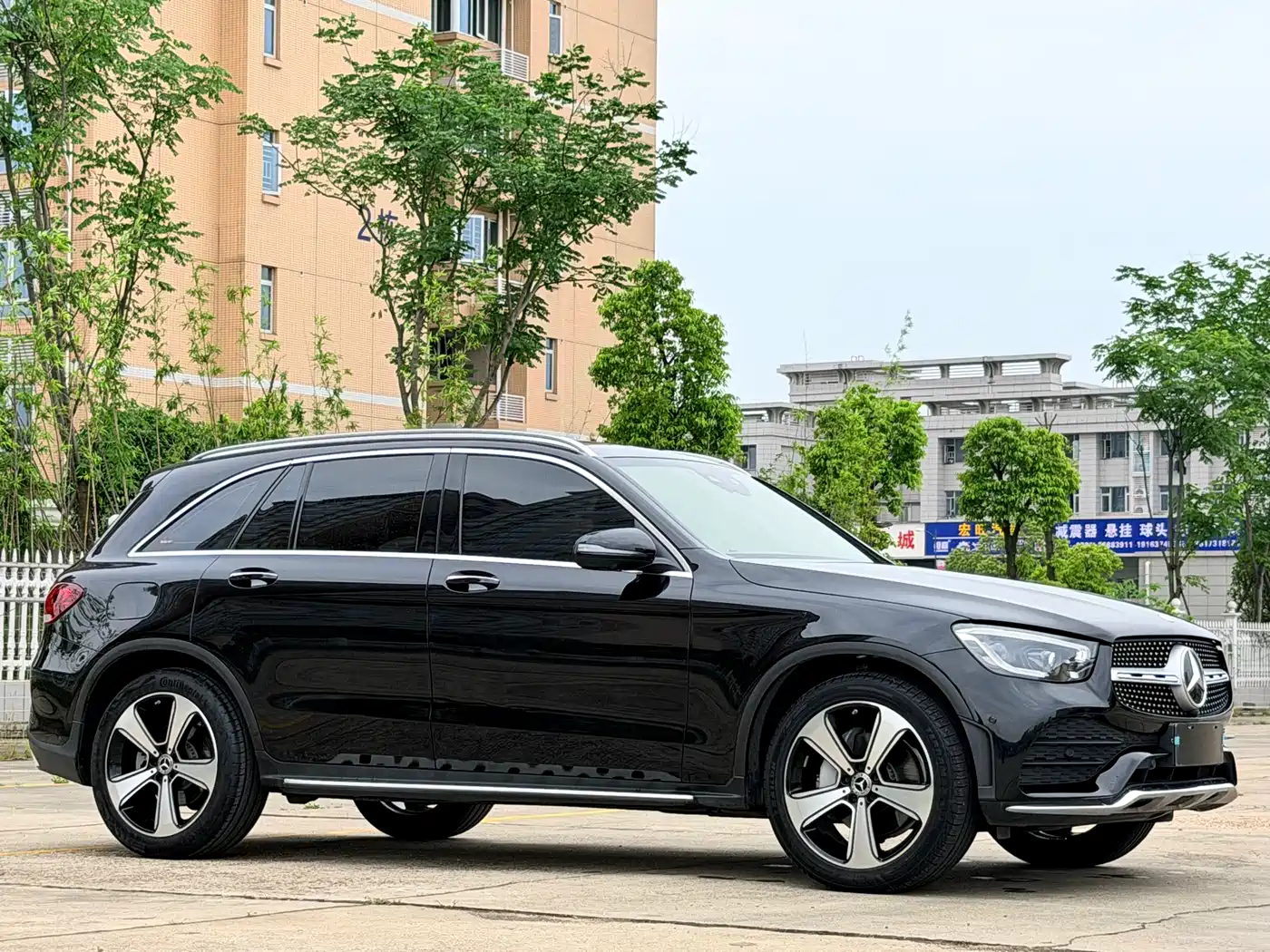 Mercedes-Benz GLC 2021 GLC 300 L 4MATIC Luxury фото 3