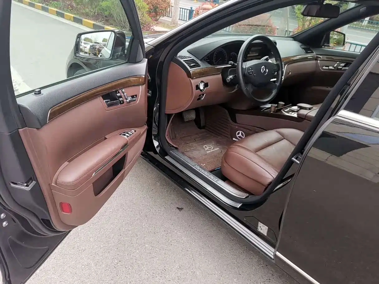 Mercedes-Benz S-Class 2012 S 300 L Premium Grand Edition фото 13