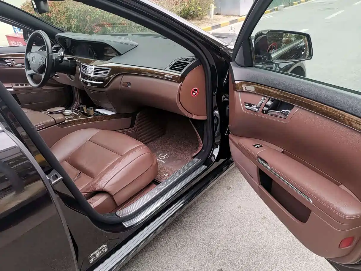 Mercedes-Benz S-Class 2012 S 300 L Premium Grand Edition фото 16
