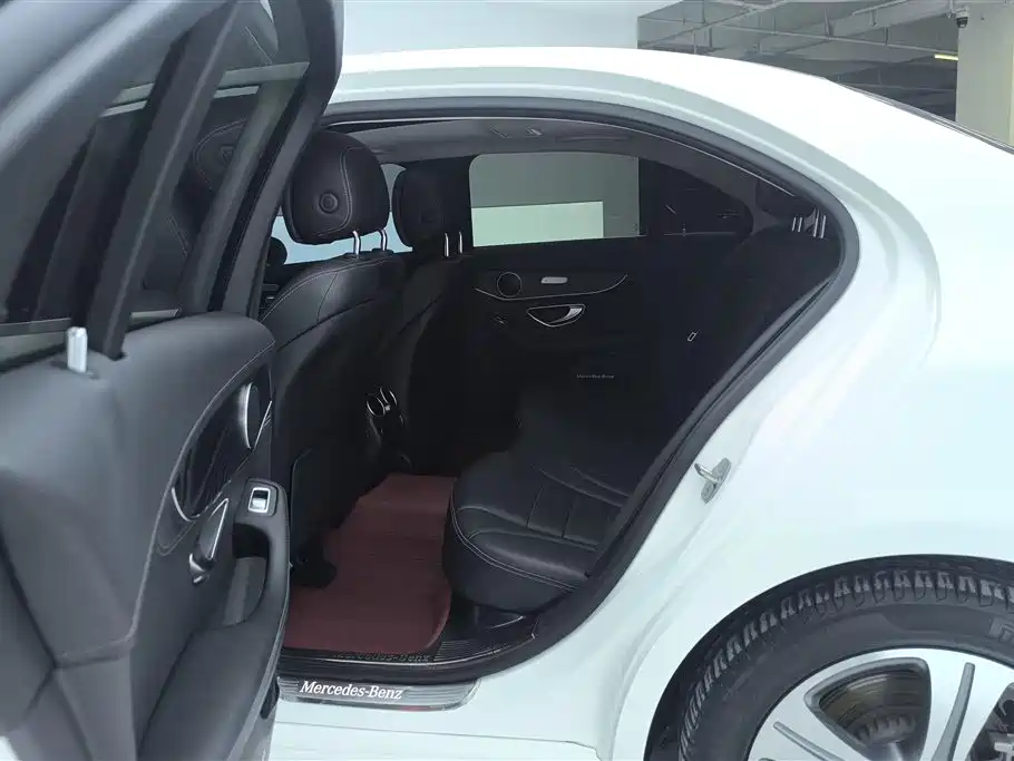 Mercedes-Benz C-Class 2019 C 260 L Sport фото 11