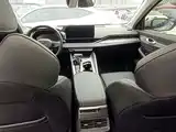 Фото 6 - Geely Preface