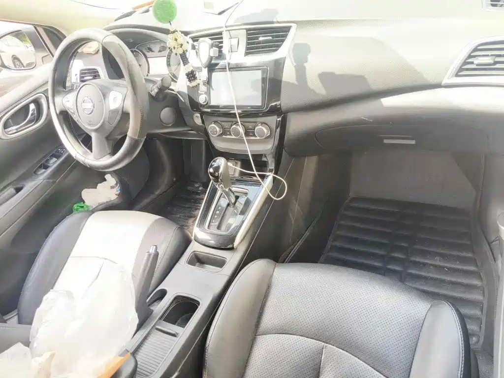 Фото 12 - Nissan Sylphy