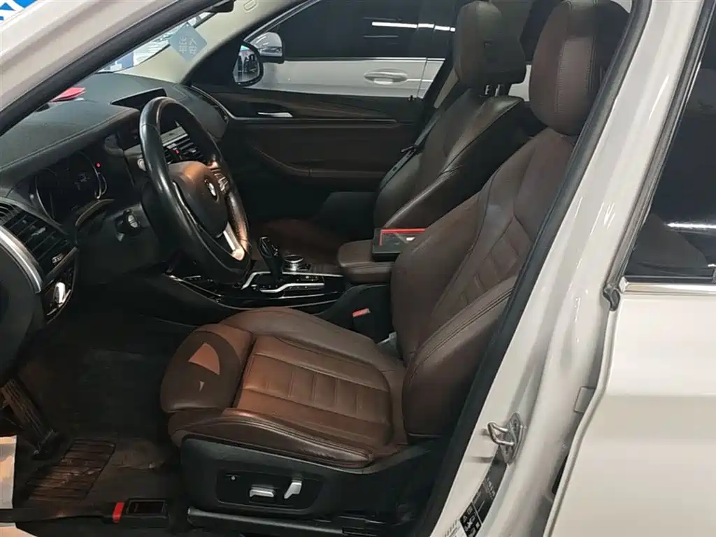 BMW X3 2019 xDrive28i Luxury Package фото 15