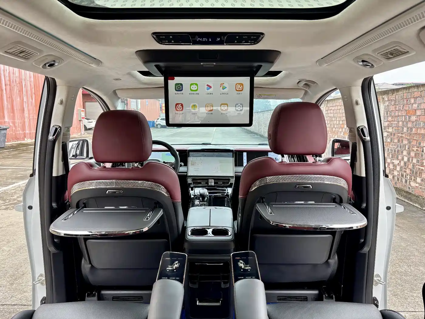 GAC Trumpchi Trumpchi E9 2023 E9 MAX фото 12