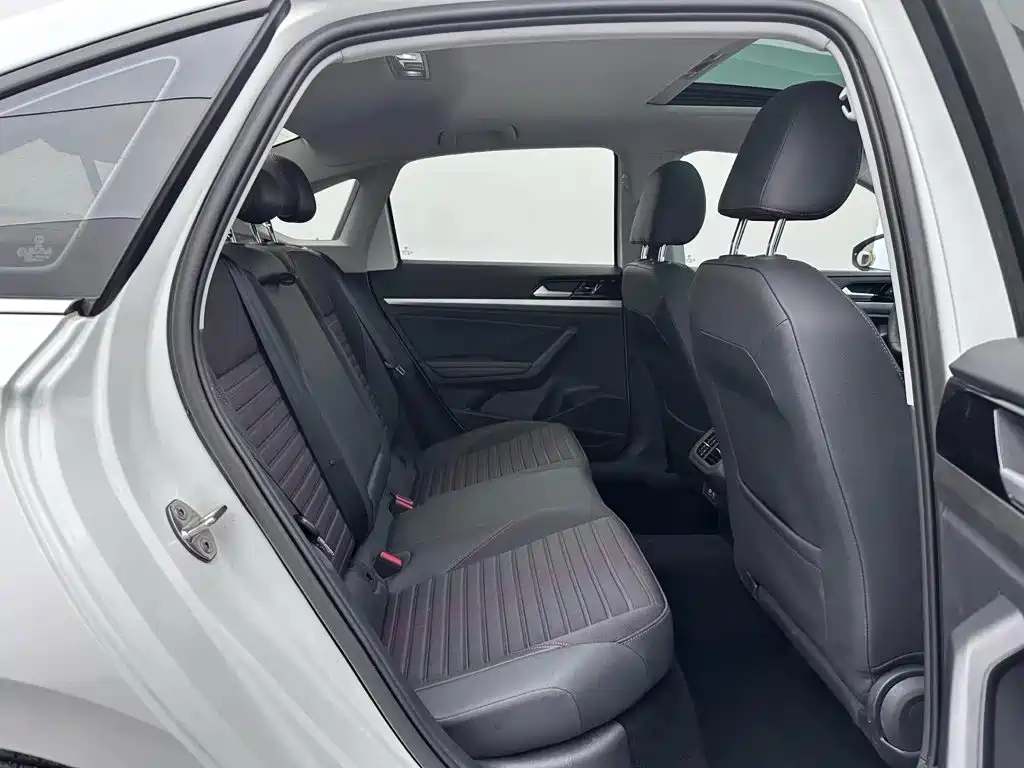 Volkswagen Lavida, миниатюра 13