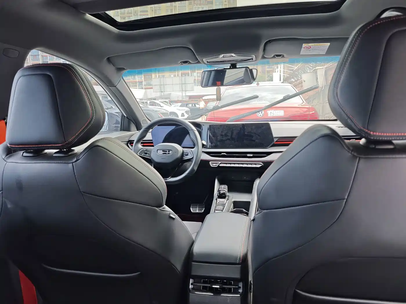 Фото 7 - Geely Binrui