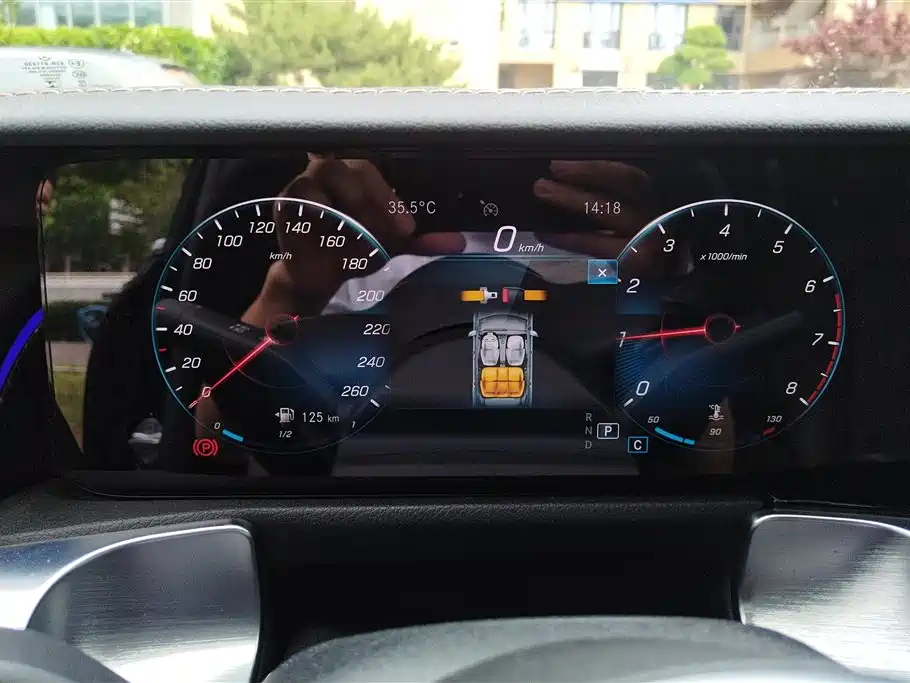 Mercedes-Benz GLB 2021 GLB 200 Dynamic фото 14