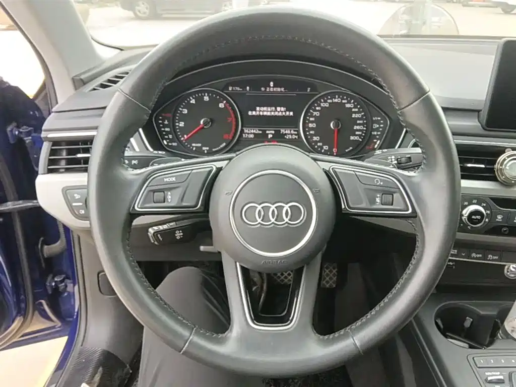 Audi A4L 2019 40 TFSI Progressive (China V) фото 11