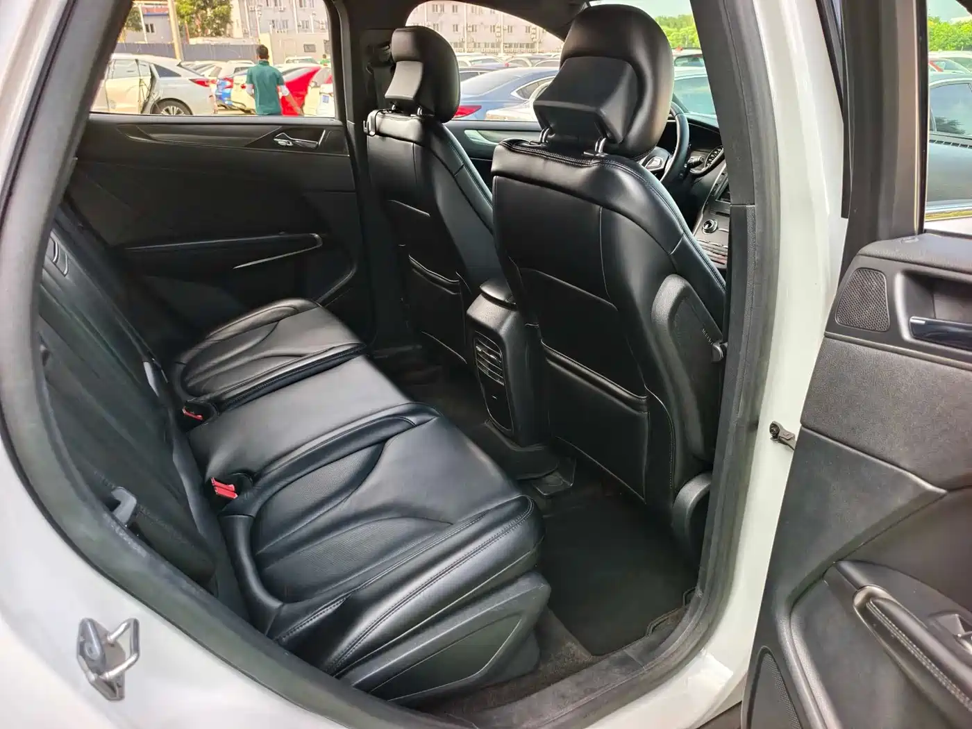 Lincoln MKC 2016 2014 2.0T 2WD Premium Edition