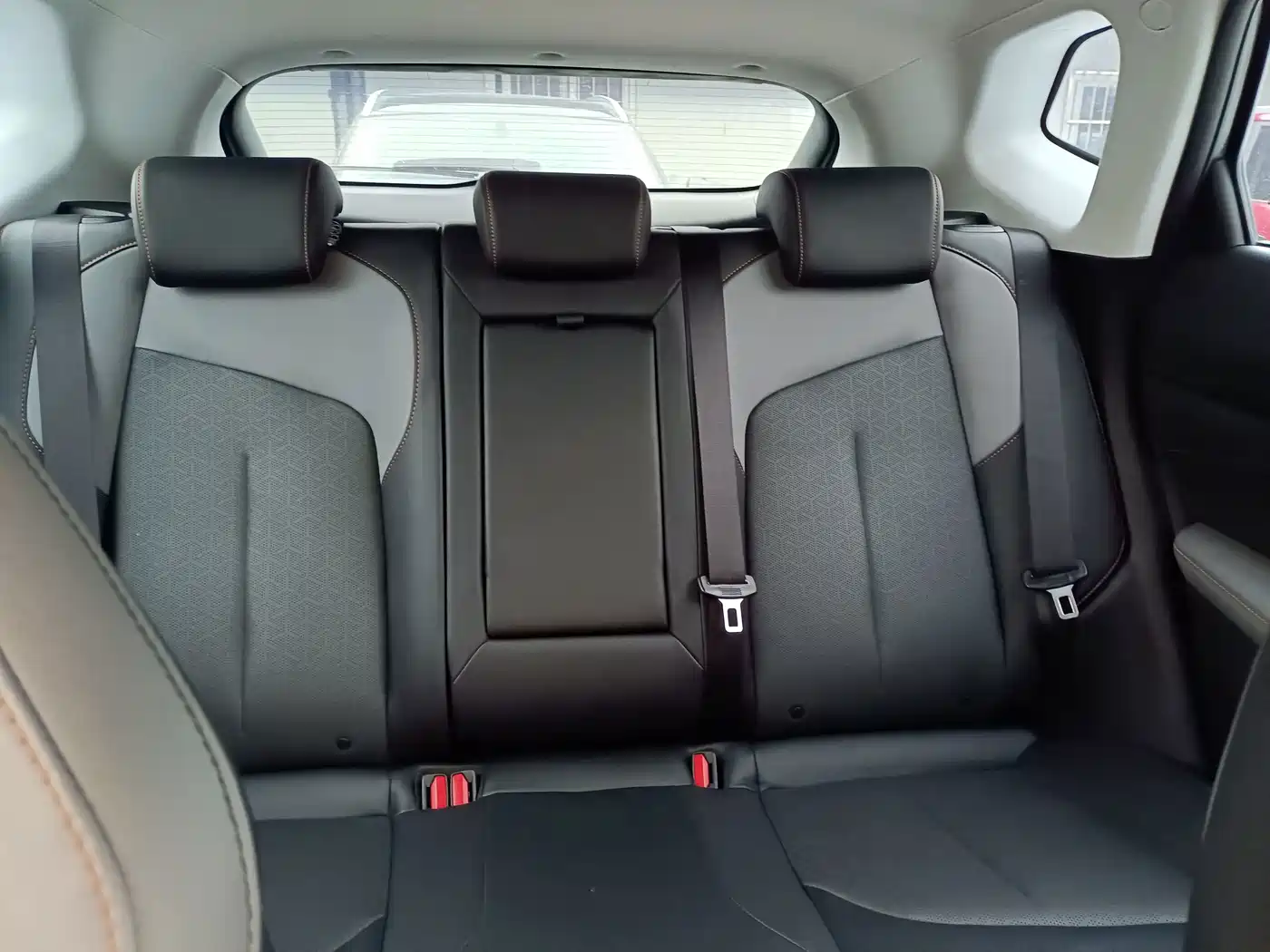 Changan Oshan Z6 2024 2023 Blue Whale 1.5T DCT Smart Premium