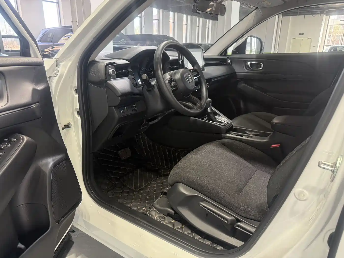 Honda Vezel 2025 2023 1.5L CVT Elite Edition