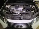 Фото 3 - Lexus ES