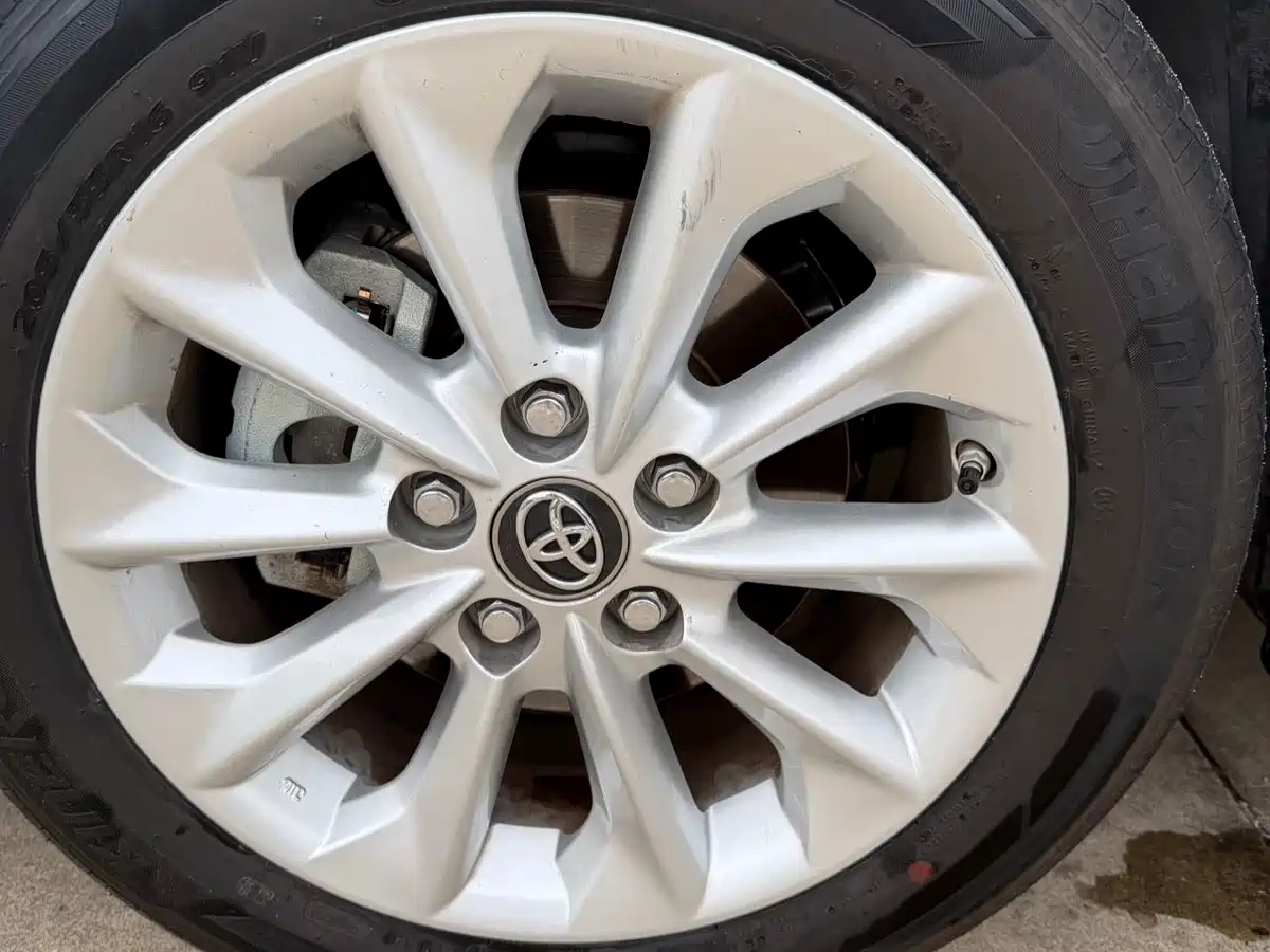 Toyota Corolla 2021 1.2T S-CVT Elite PLUS Edition фото 22