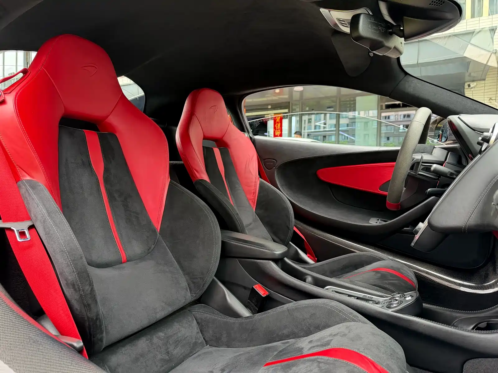 Photo 8 - McLaren 540C