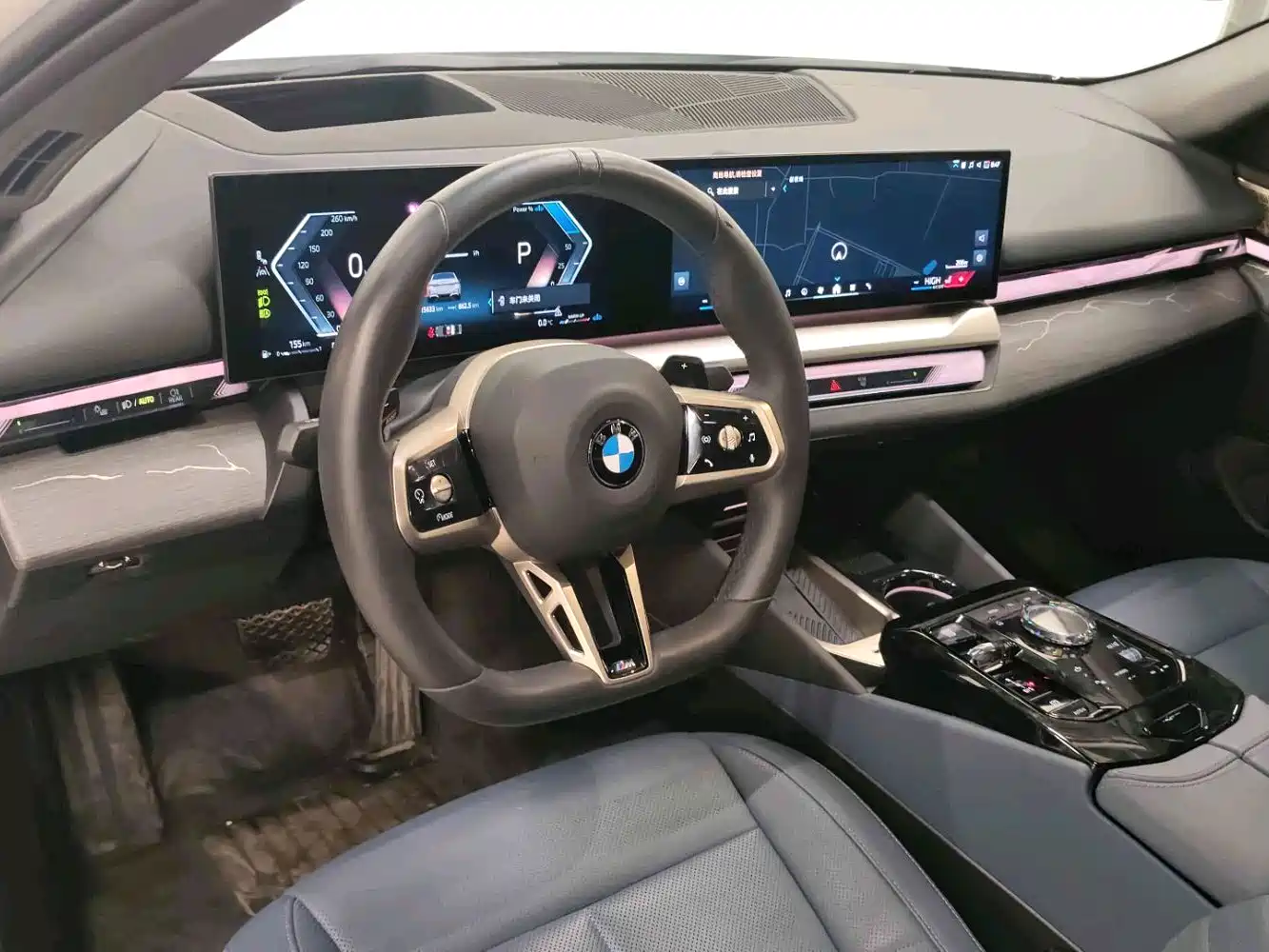 BMW 5 Series 2025 530Li Premium M Sport Package фото 5
