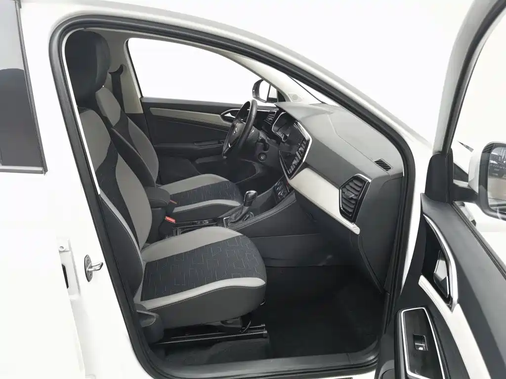 Фото 23 - Jetta VS5