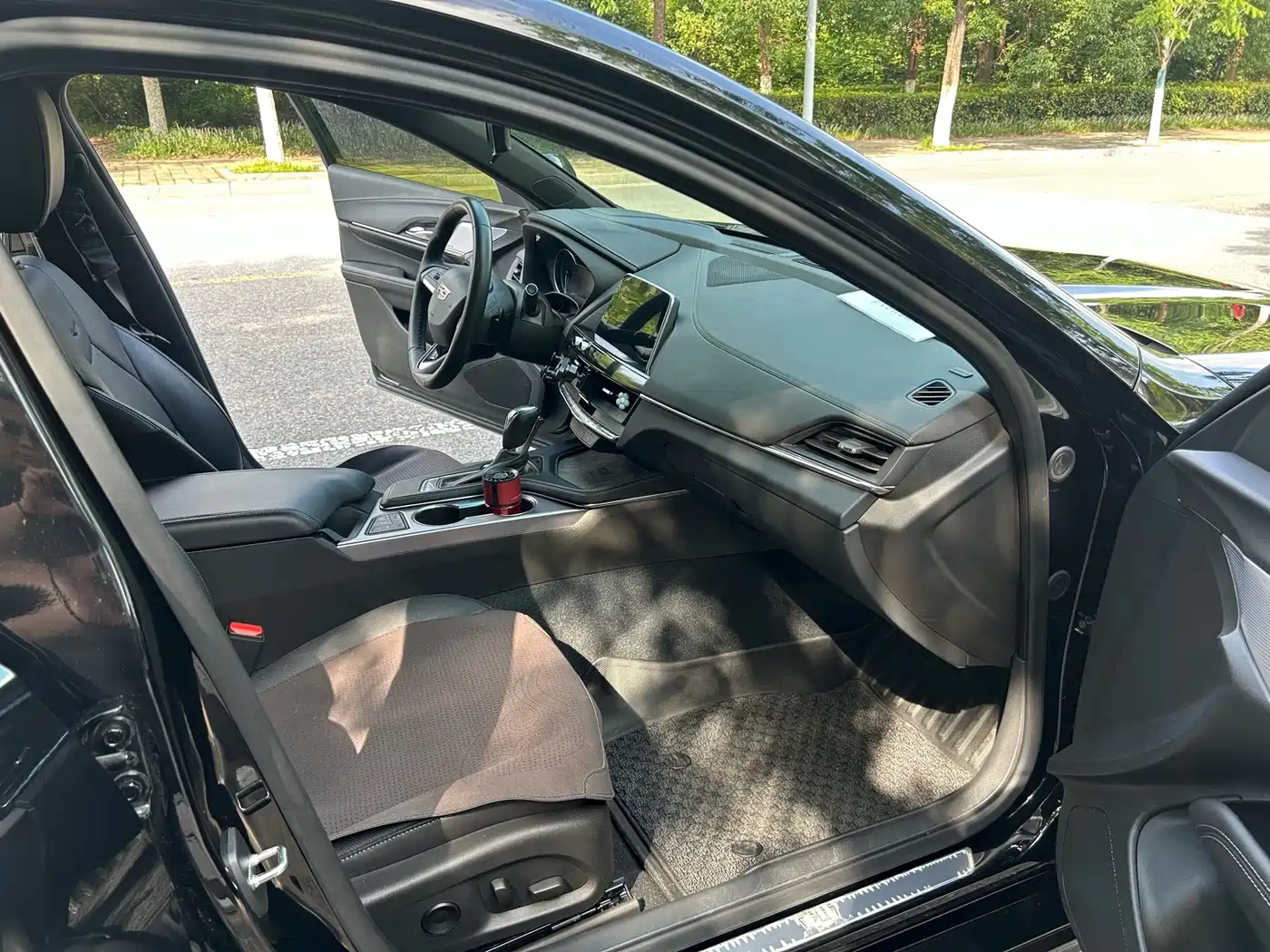 Cadillac CT4 2024 2023 25T Luxury Model