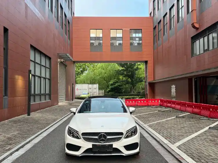 Mercedes-Benz C-Class (Import) 2016 C 200 Coupe фото 2