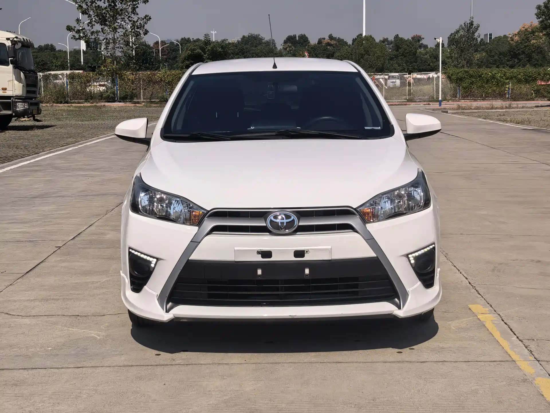Photo 2 - Toyota YARiS L Zhi Xuan
