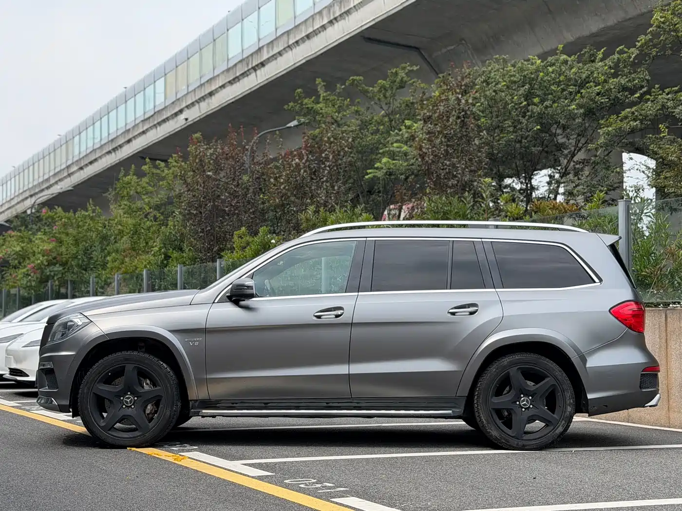 Mercedes-Benz GL-Class AMG 2014 2013 AMG GL 63