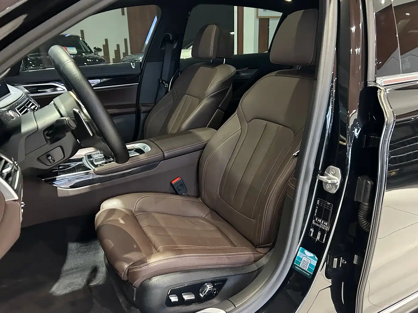 BMW 7 Series 2018 730Li Leading Type M Sport Package фото 9