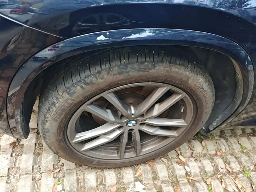 Фото 23 - BMW X3
