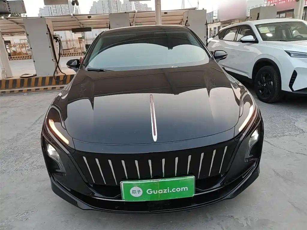 Hongqi E-QM5 2024 560km PLUS фото 3