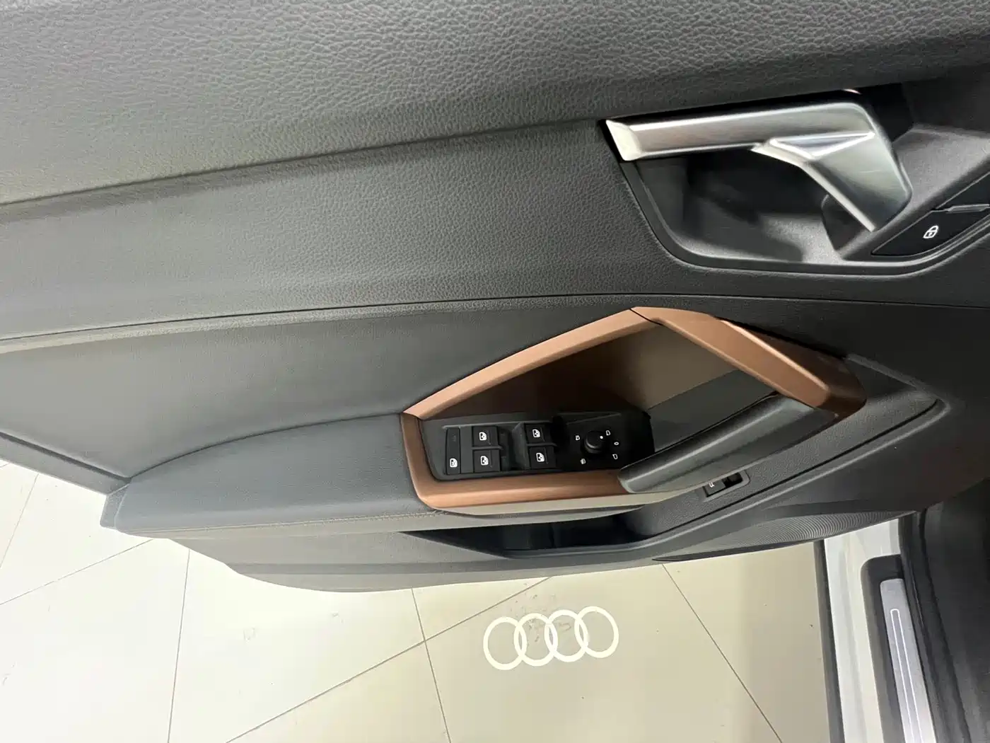 Audi Q3 2022 35 TFSI Fashion Elegance фото 18