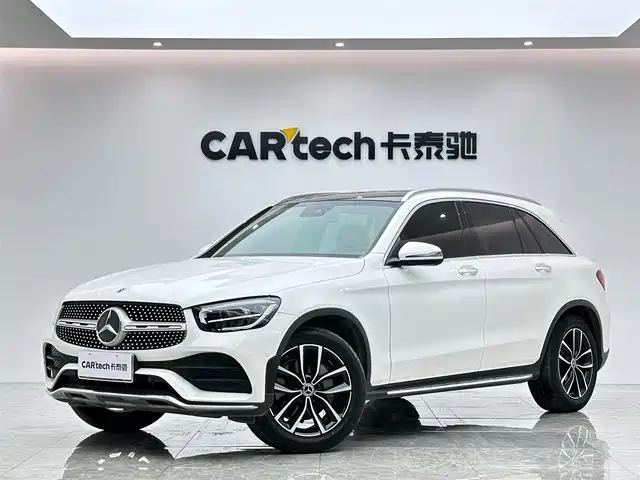 MERCEDES-BENZ GLC