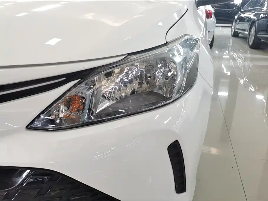 Toyota Vios FS 2019 1.5L CVT Fengchi Edition фото 5