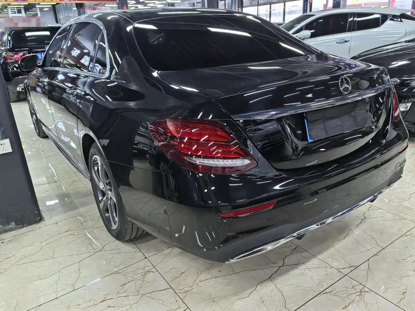 Mercedes-Benz E-Class 2020 E 260 L Sport 4MATIC фото 4