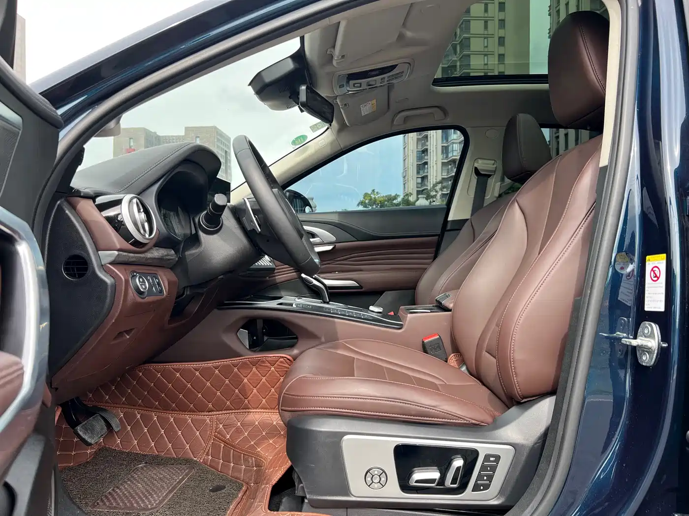 WEI PAI WEI BRAND VV7