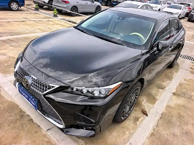 Toyota Avalon 2022