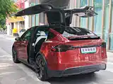Фото 17 - Tesla Model X