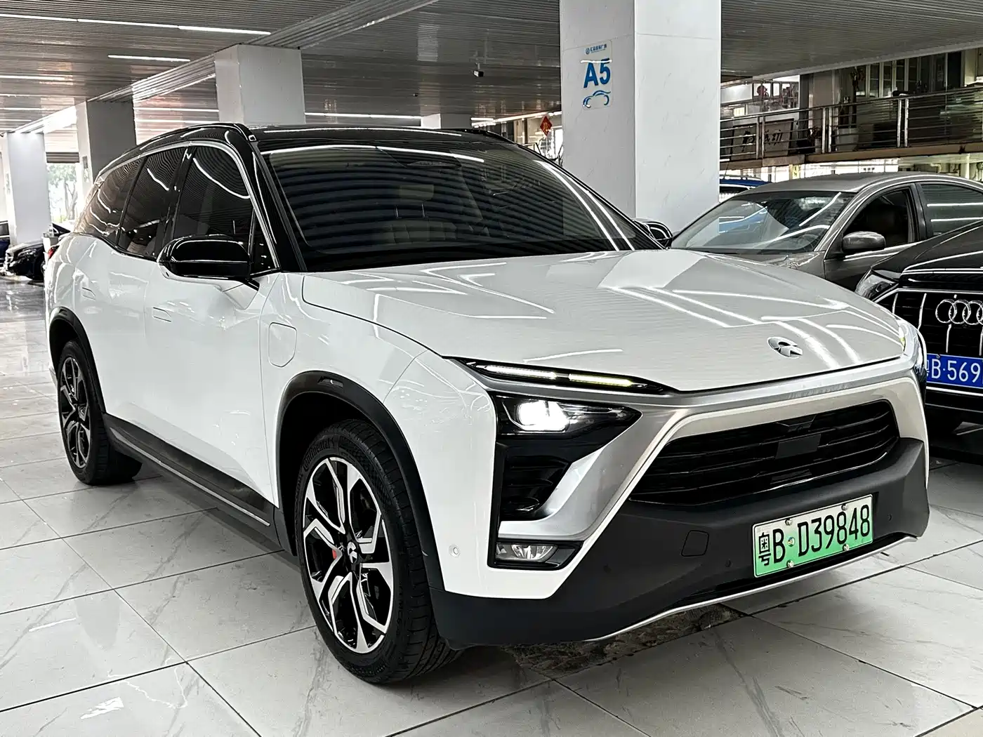 NIO ES8 2018 2018 Founder Edition