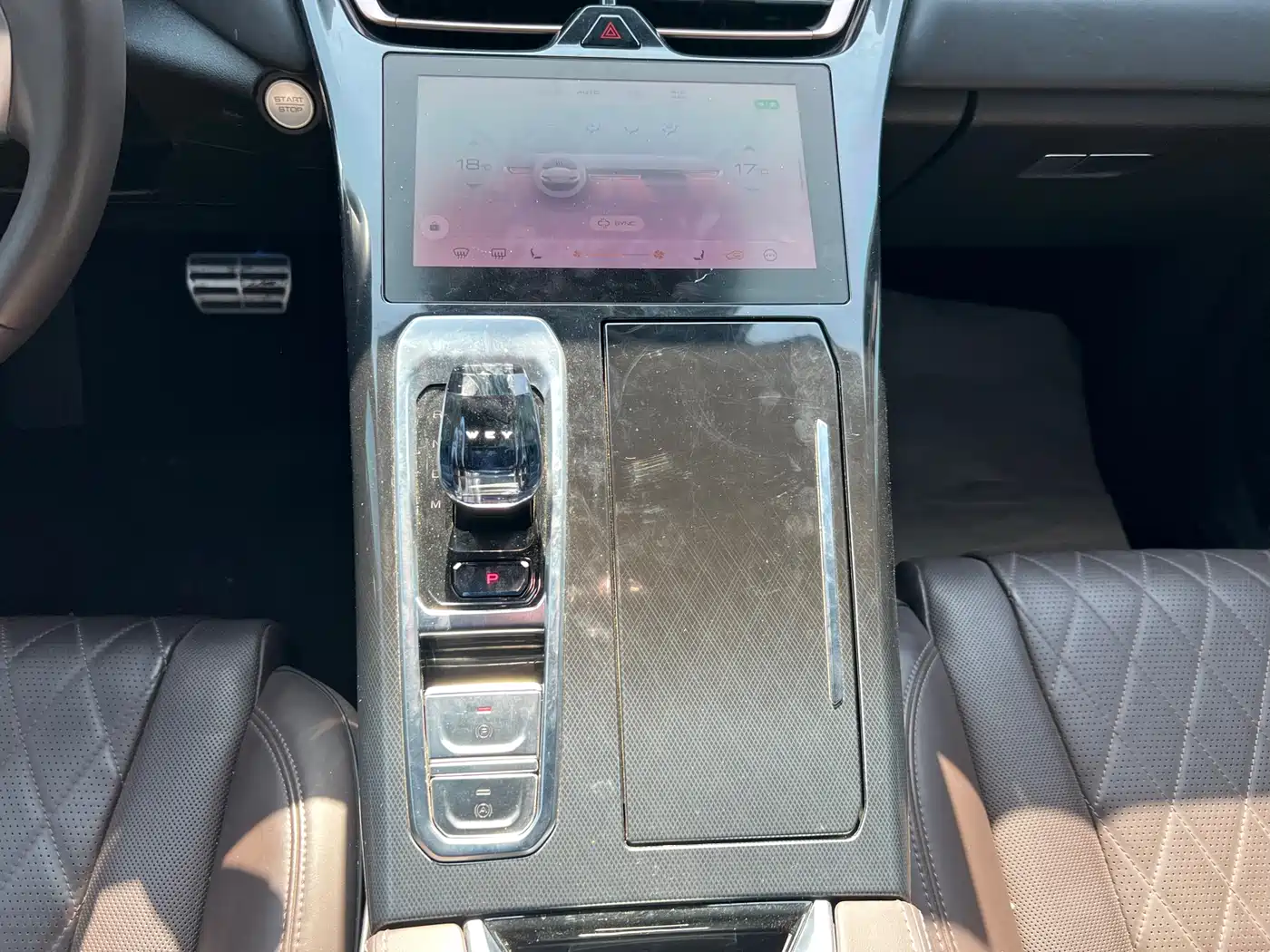 WEI PAI WEI BRAND MOCHA