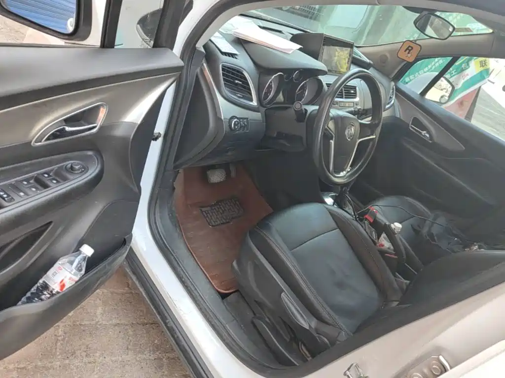 Фото 12 - Buick Encore