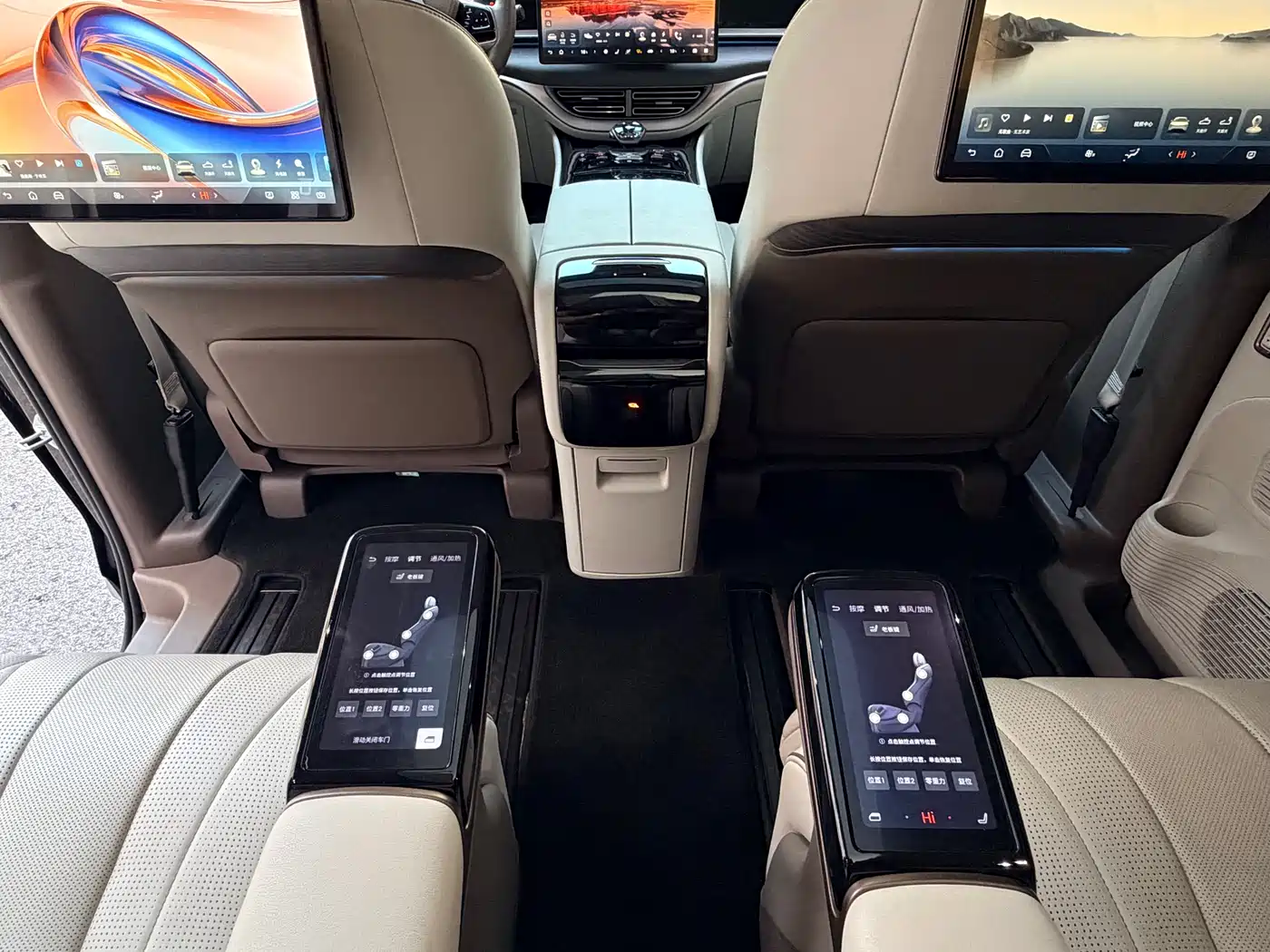Denza D9 2022 DM-i 970 AWD Flagship фото 20