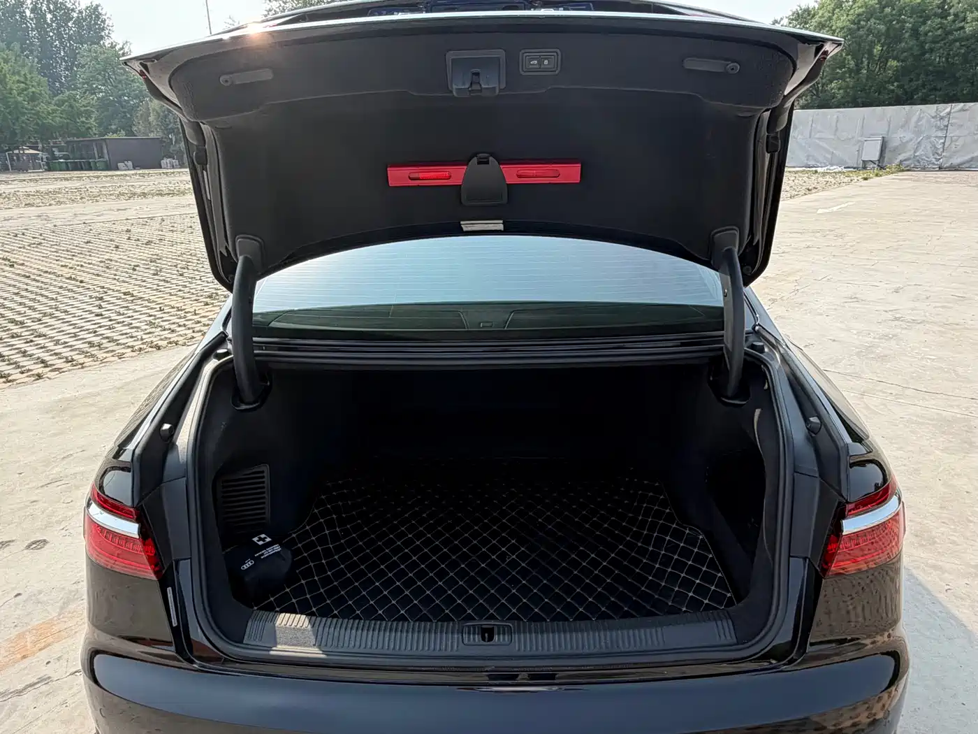 Audi A8 2021 A8L 50 TFSI quattro Comfort фото 26