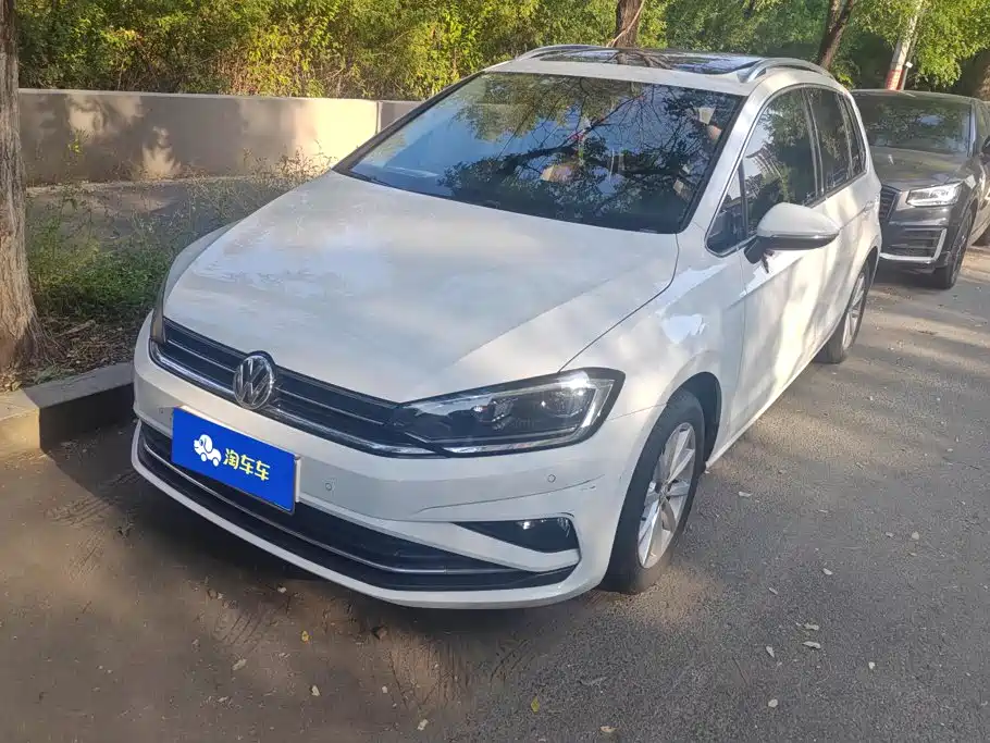 Volkswagen Golf Sportsvan 2019 — пригон из Китая