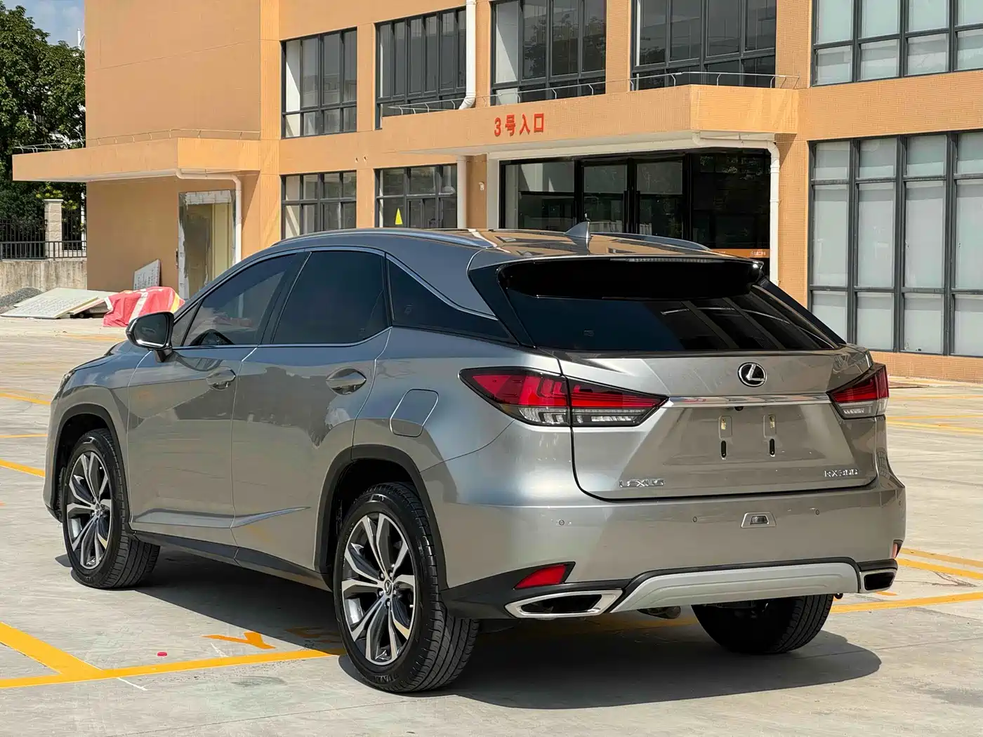 Lexus RX 2020 Facelift 300 AWD Elegance Edition фото 9