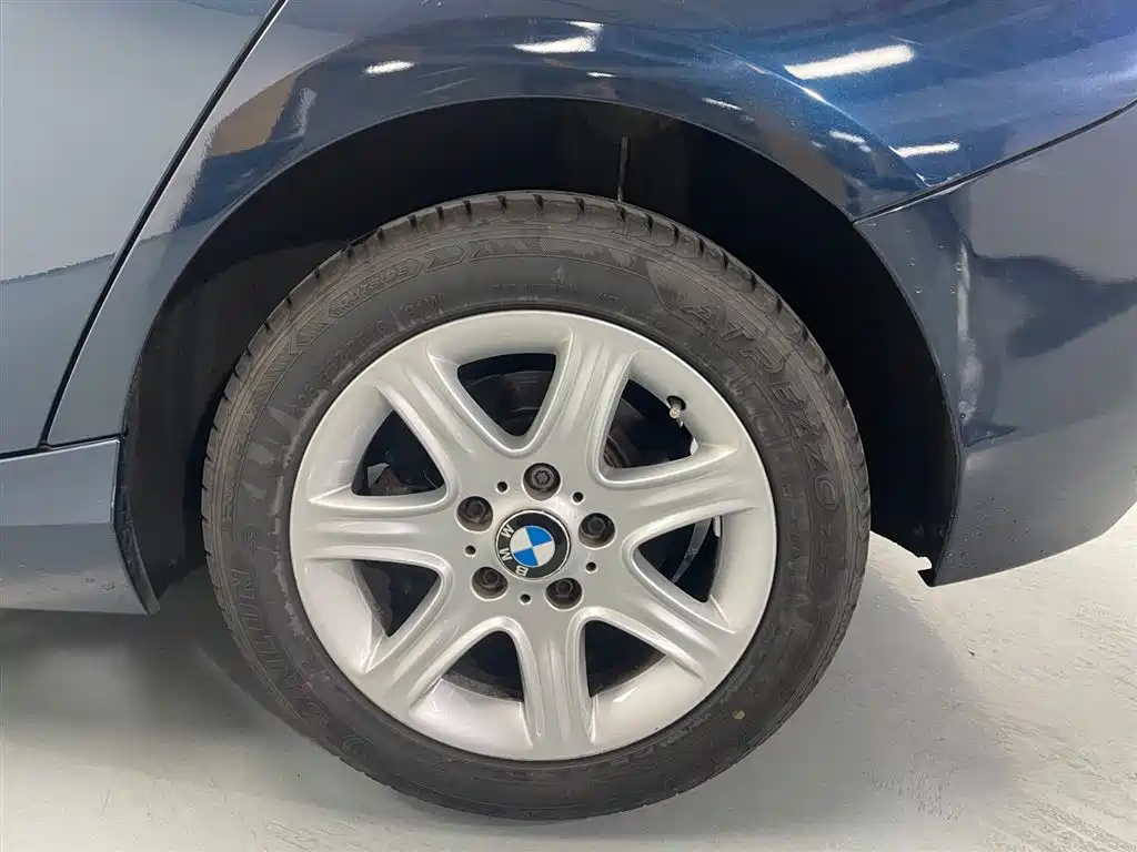 BMW 1 Series (Import) 2013 Facelift 116i Leading Model фото 12