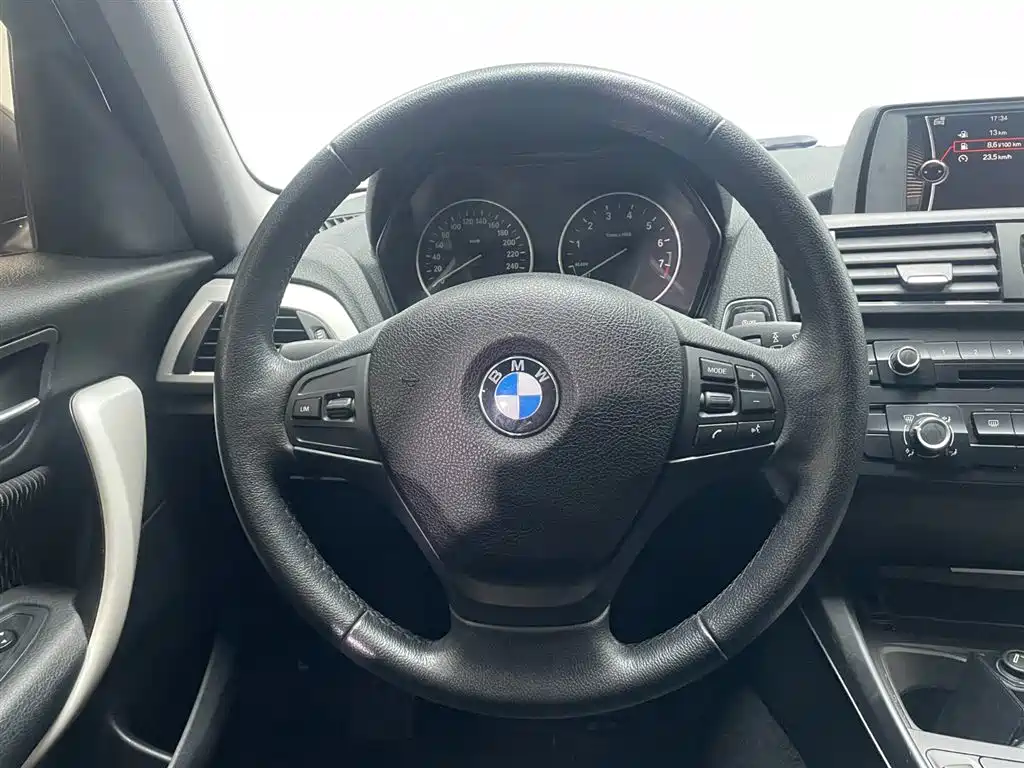 BMW 1 Series (Import) 2013 Facelift 116i Leading Model фото 15