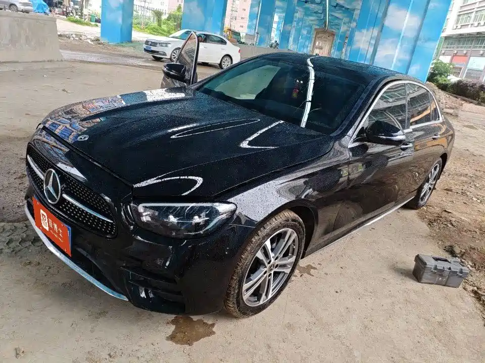 Mercedes-Benz E-Class 2022 Facelift E 260 L