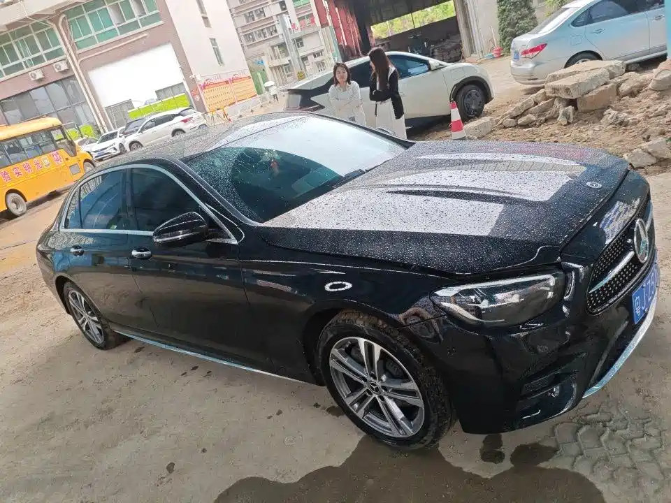 Mercedes-Benz E-Class 2022 Facelift E 260 L фото 3