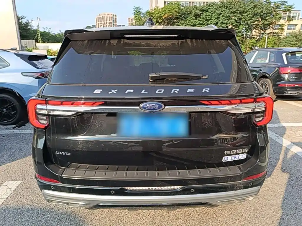 Ford Explorer 2025 2025 2.3T EcoBoost 4WD Cross Country Edition 5-seater